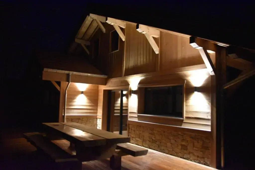 TOUT NEUF - Chalet Pébie 8 à 10 pers avec sauna