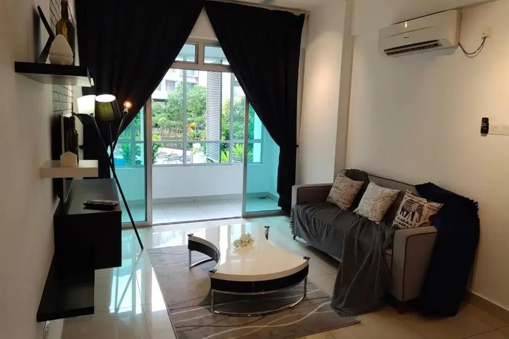 MIDORI M Austin /3 bedrooms/ 7 pax/ Cozy/ Poolview