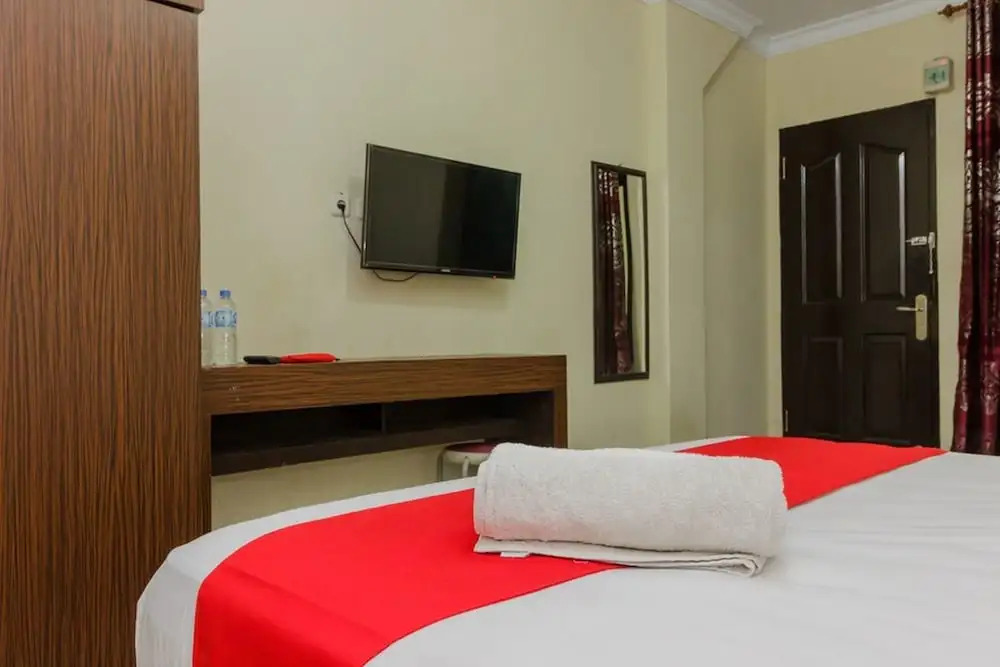 RedDoorz @ Malalayang 2 Manado