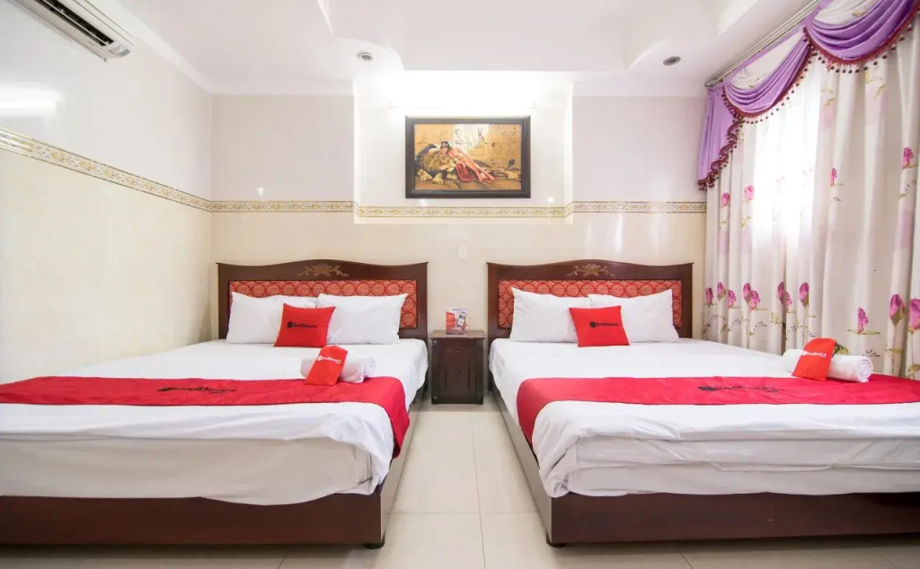 Palm Hotel - Hoang Dung