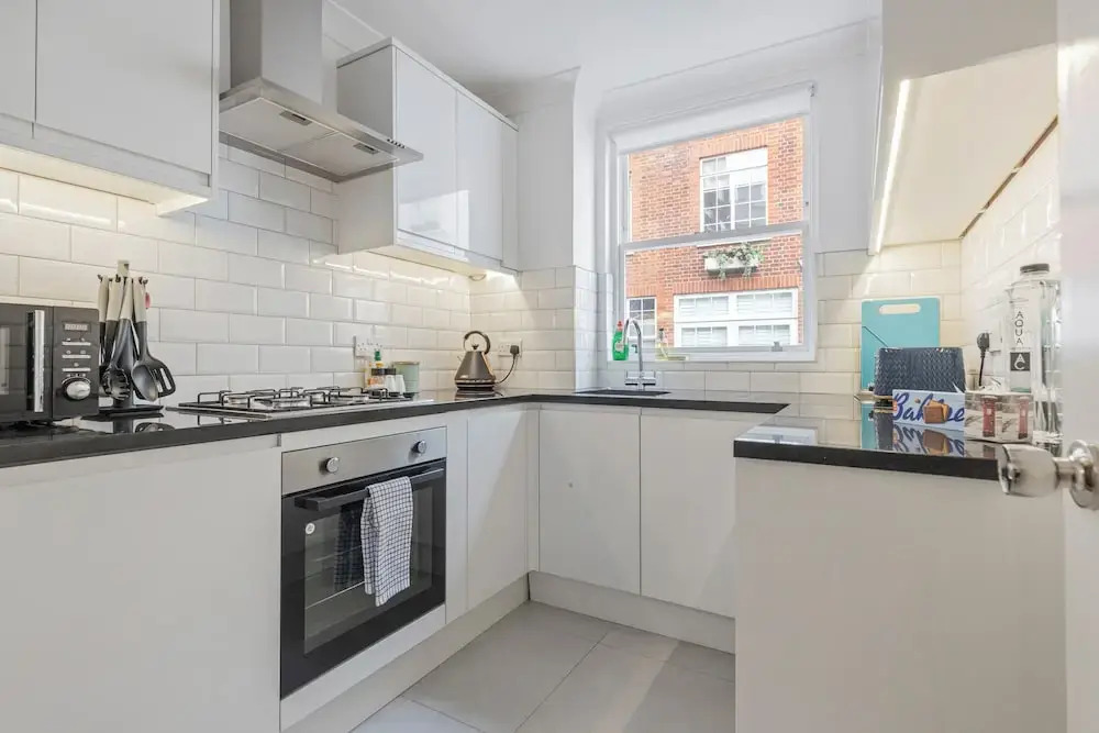 Stunning South Kensington House With 4 Bedrooms