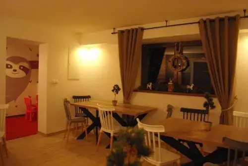Dom Wypoczynkowy Karolina - pokoje i apartamenty