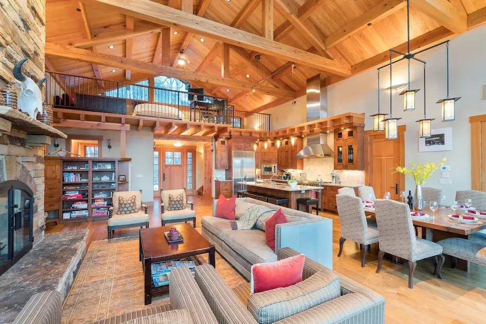 Grand Vista by Exceptional Stays