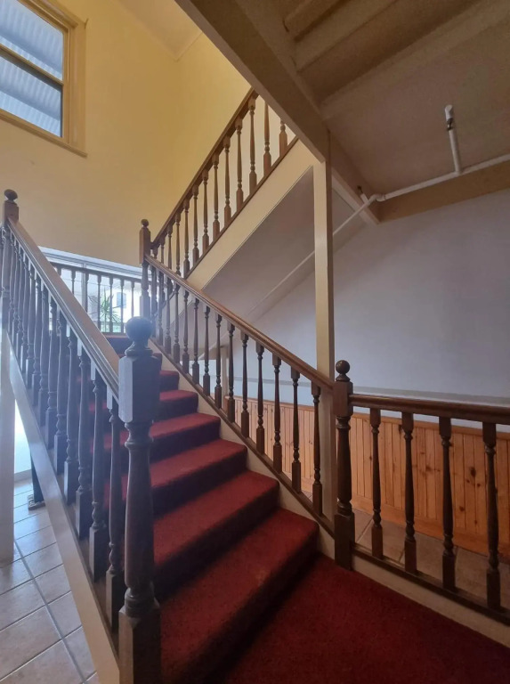 Balcony On Sixth Lodge