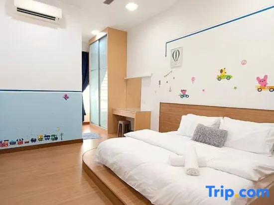 Suriaman Serenity Comfort Home (12-15 Pax)