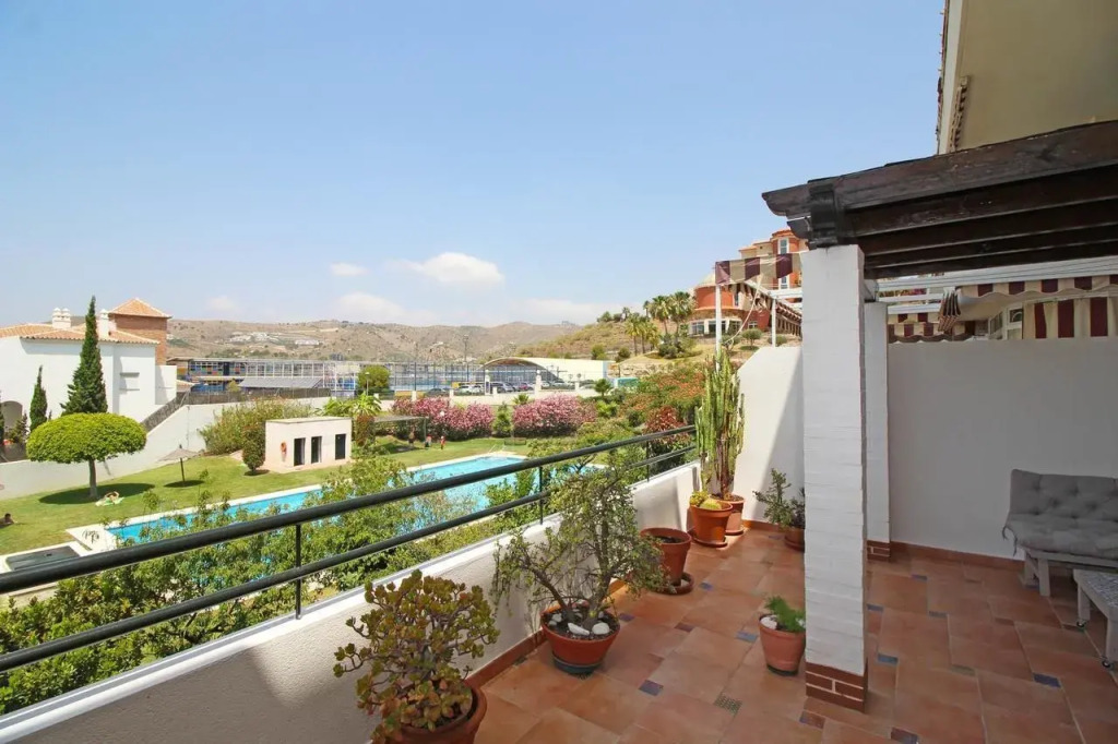 Del Parque Flats - Golf & Beach