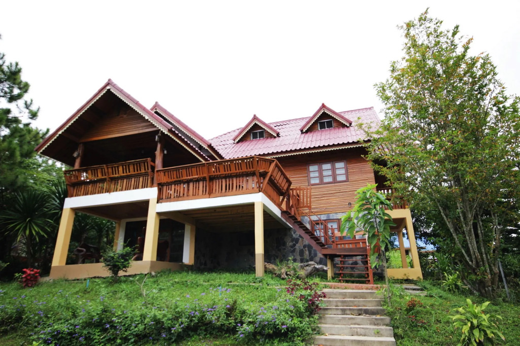 Chatfah Resort