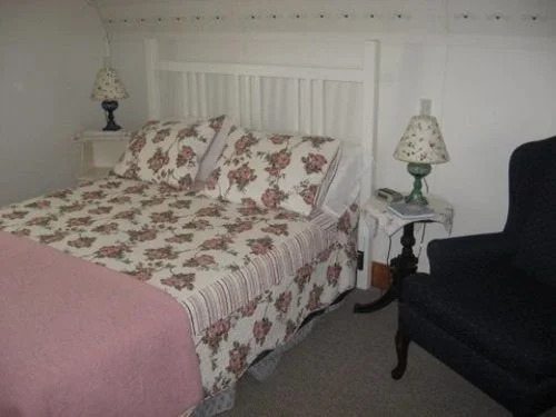 Rodgers Country Inn