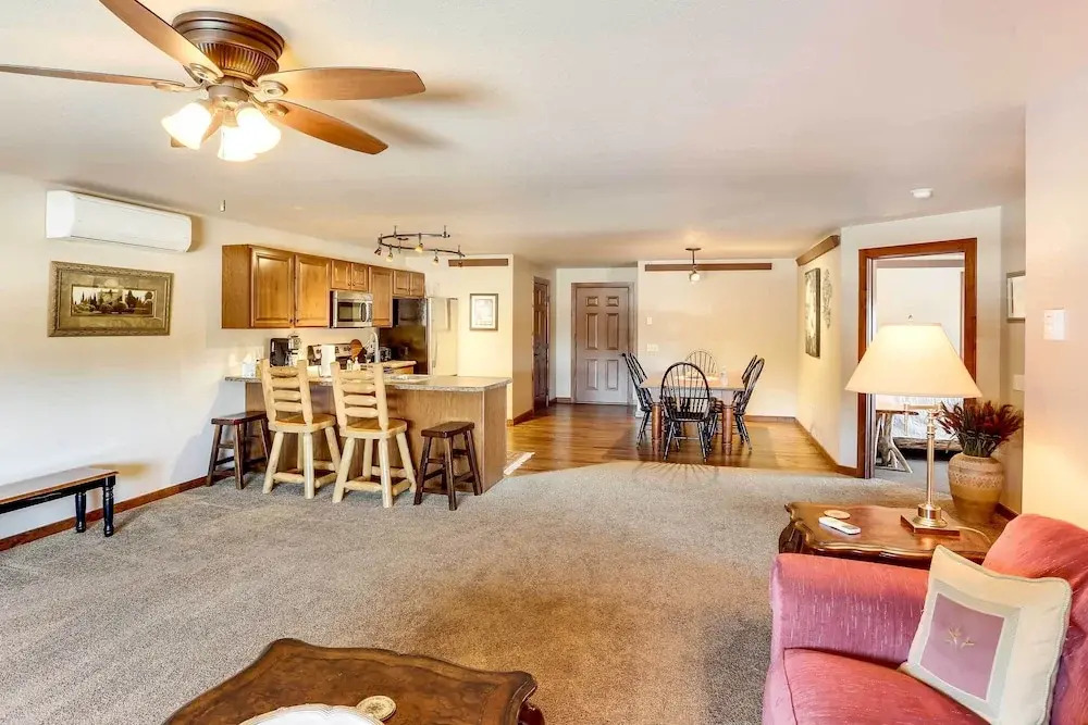 Centrally-located Deadwood Apt w/ Mountain Views!