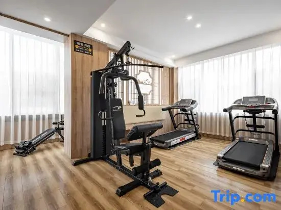 Weiduo Impression Hotel (Dazhonglou Branch, Tunxi Road Campus, Hefei University of Technology)
