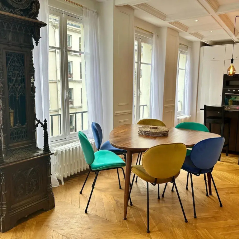 Paradis Chic - Renovated 2 Bed Apt in Paris