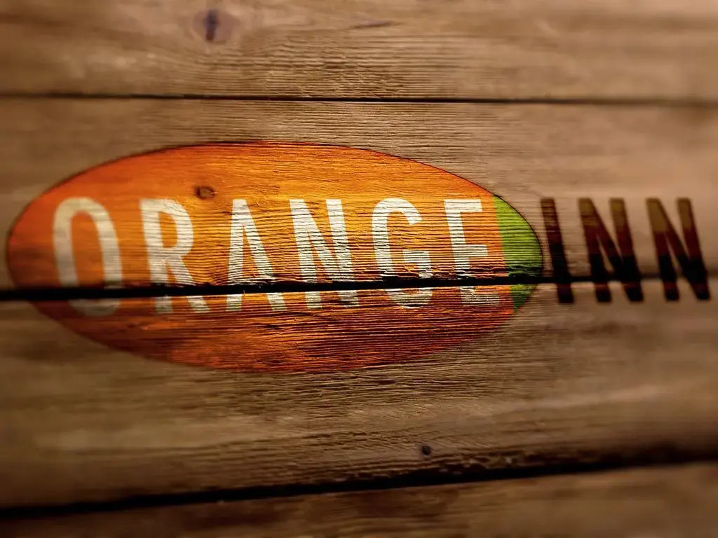 Orange Inn