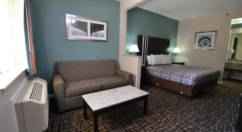 Relax Inn Motel and Suites Omaha