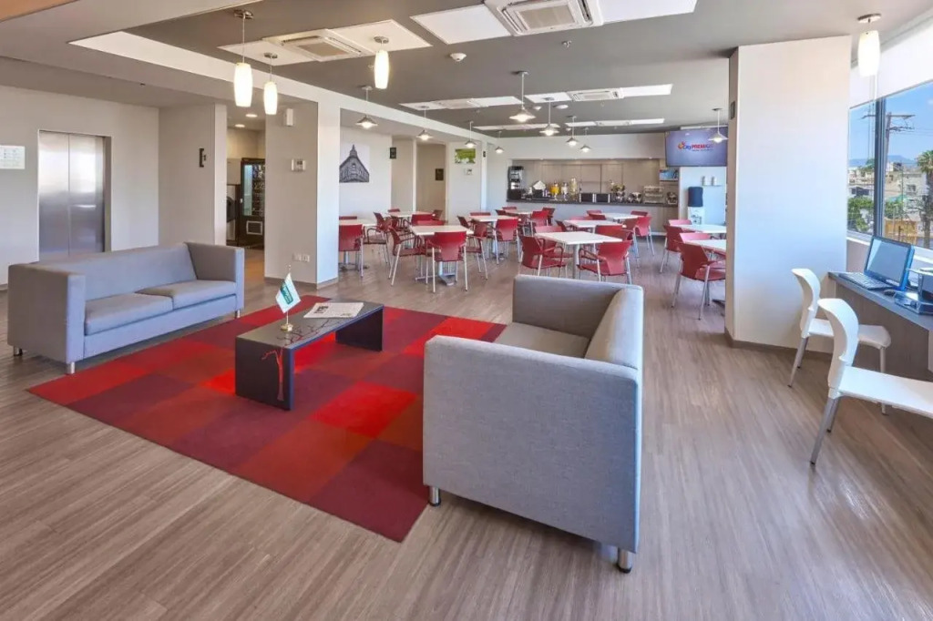 City Express Junior by Marriott Puebla FINSA