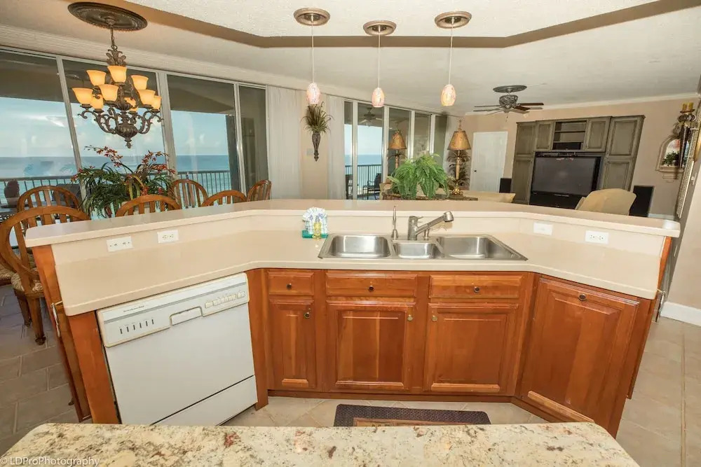 Oceania 408 3 Bedroom Condo