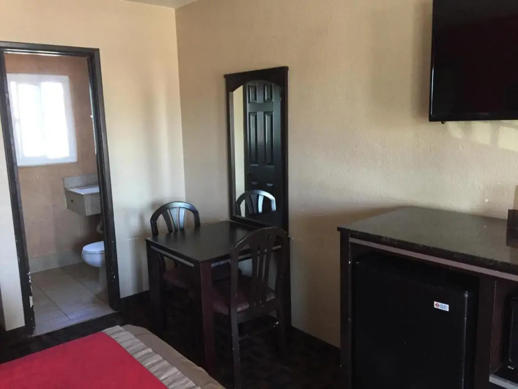 Oceanside Travelodge