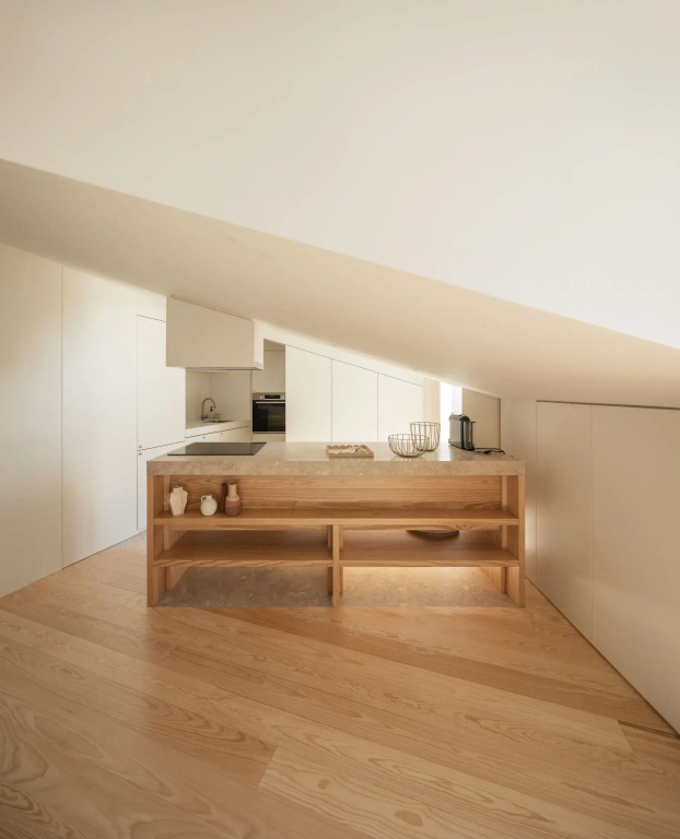 LIOZ Hotel & Apartments