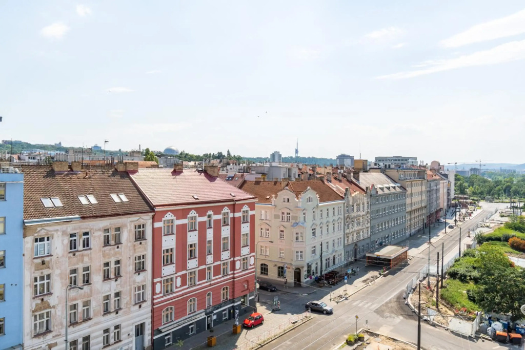 Penthouse with panoramic city view in Elite Rezidence