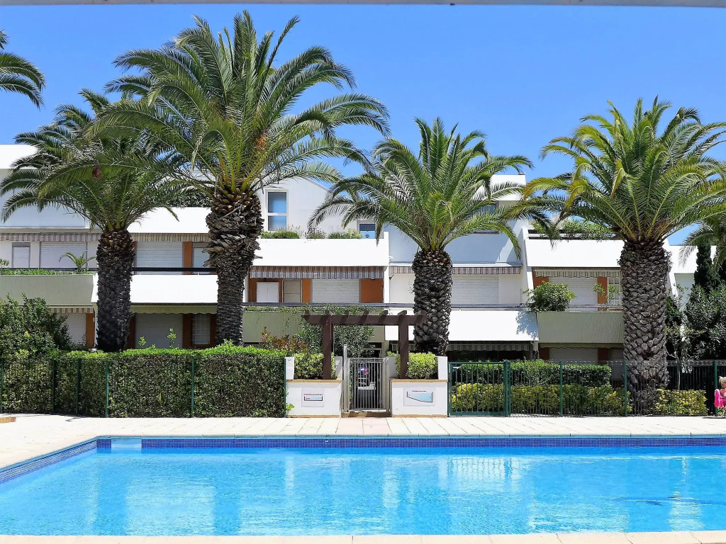 Apartment Les Cyprianes-3 by Interhome