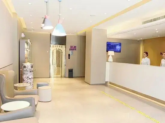 Homeinn · neo (Long County Guanshan Avenue Zhejiang Trade City)