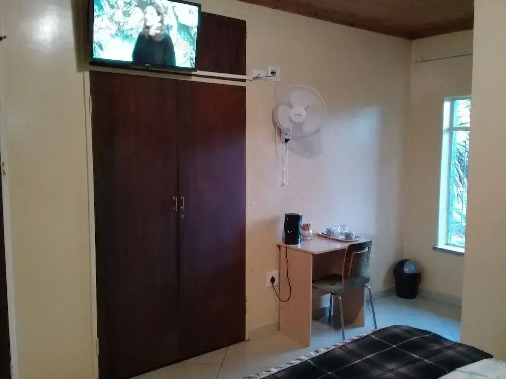 Doeny Lodge