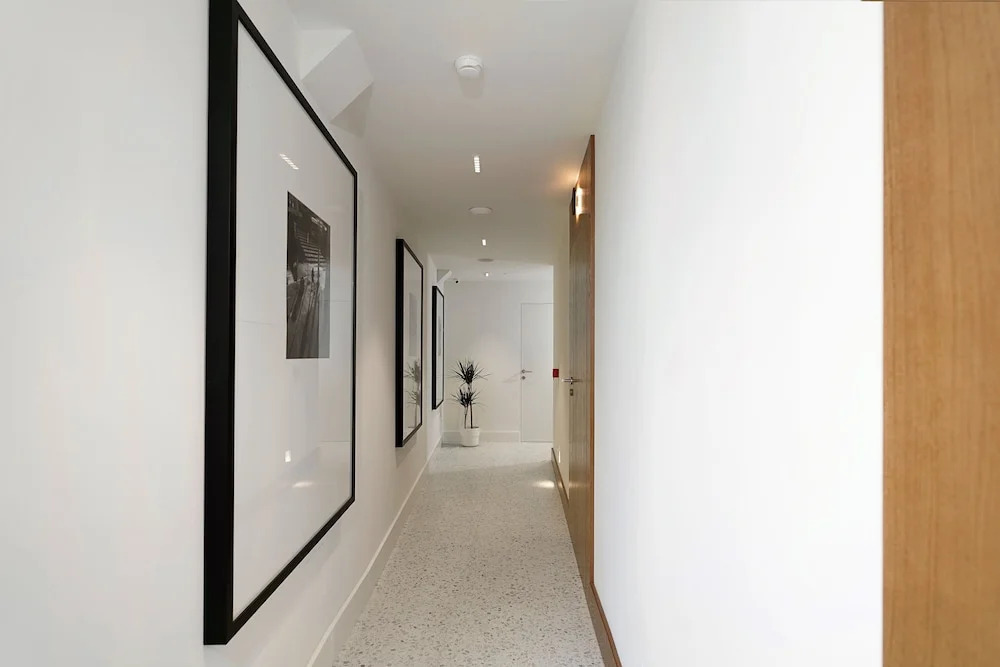 Dominic Smart & Luxury Suites - Edition