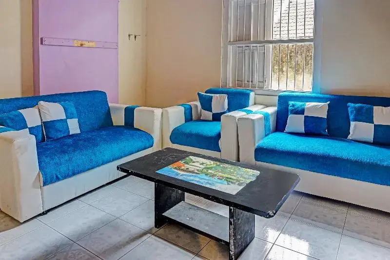 OYO Life 91452 Ngajeng Peken Homestay