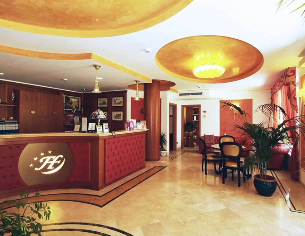 Fashion Hotel