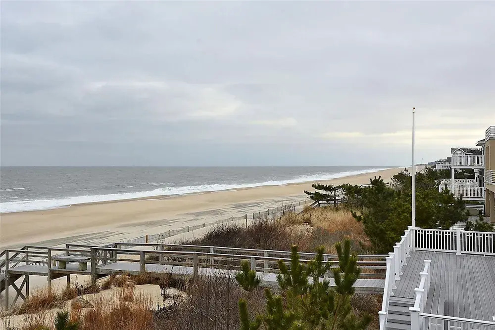 Gulls Nest 30079 Surfside 33 by Long & Foster