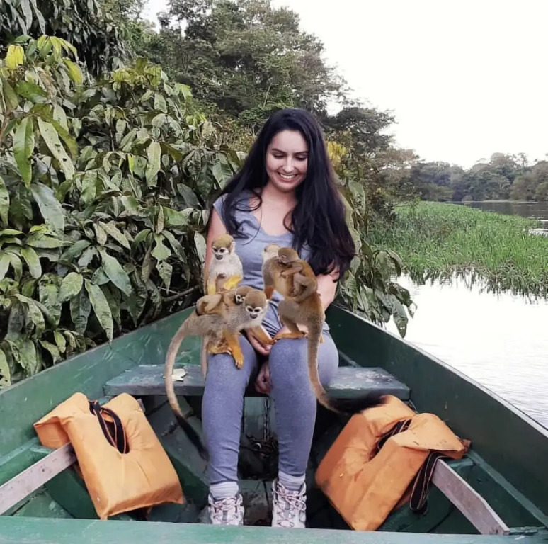 Anaconda Amazon Island