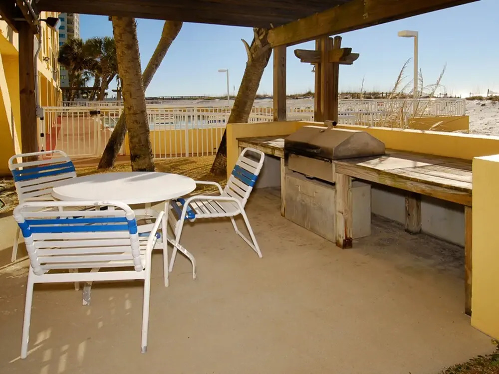 Driftwood Towers 6E by Bender Vacation Rentals