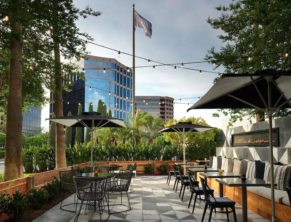 Wyndham Irvine-Orange County Airport