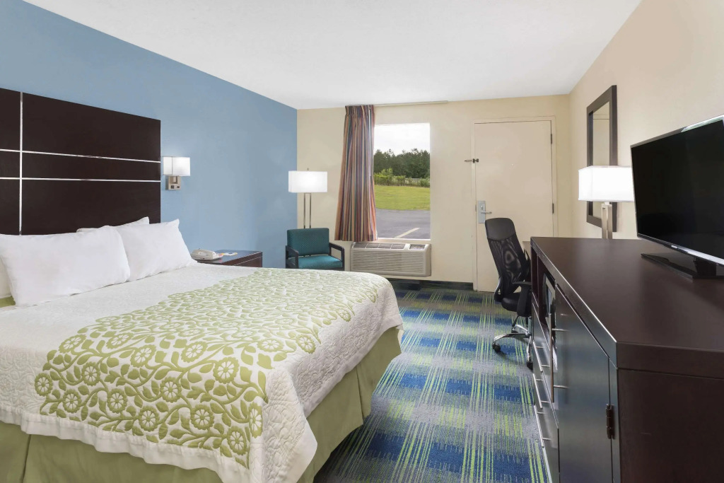 Days Inn by Wyndham Newberry South Carolina