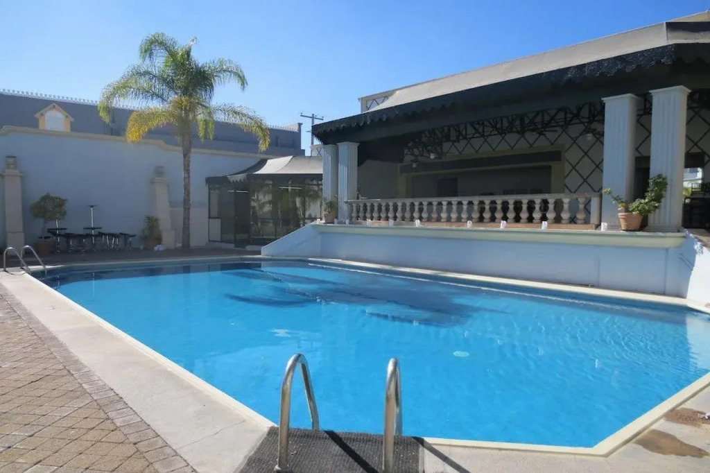 Hotel Alameda Grand