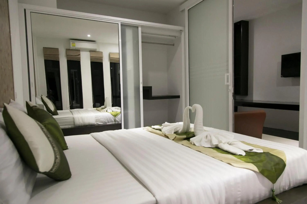 Westkey Kamala Hotel