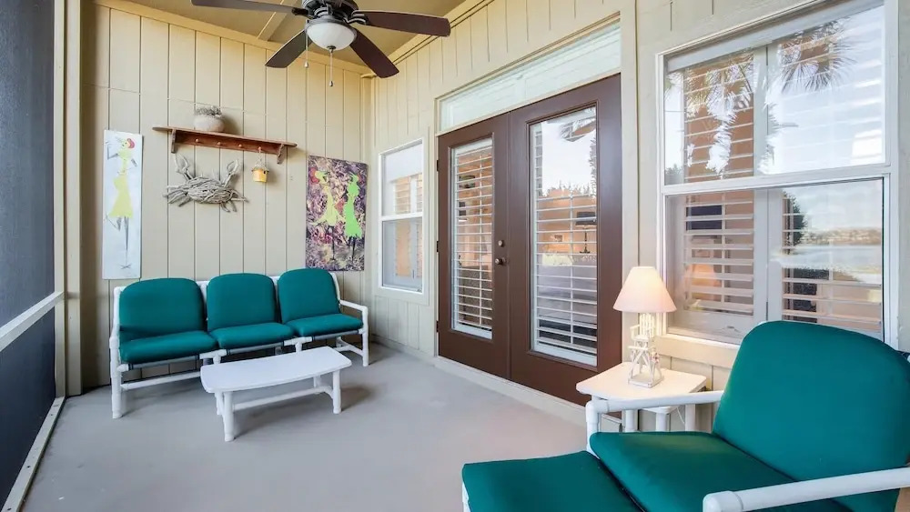 Seascape Lakefront Villas 405