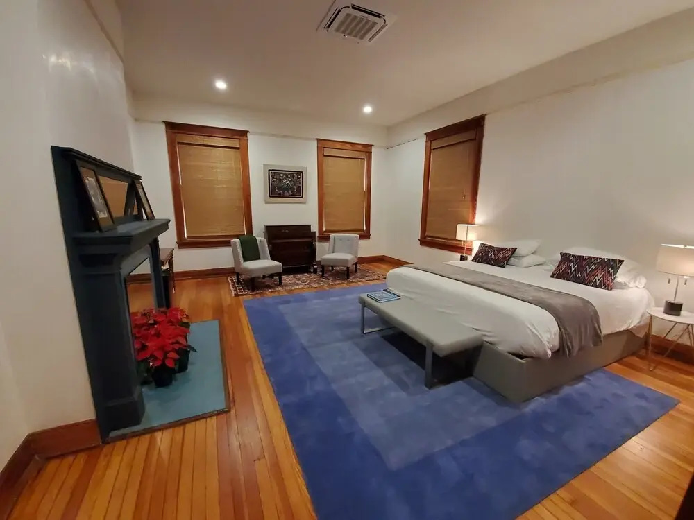 Oak Hall Mansion and Boutique Hotel