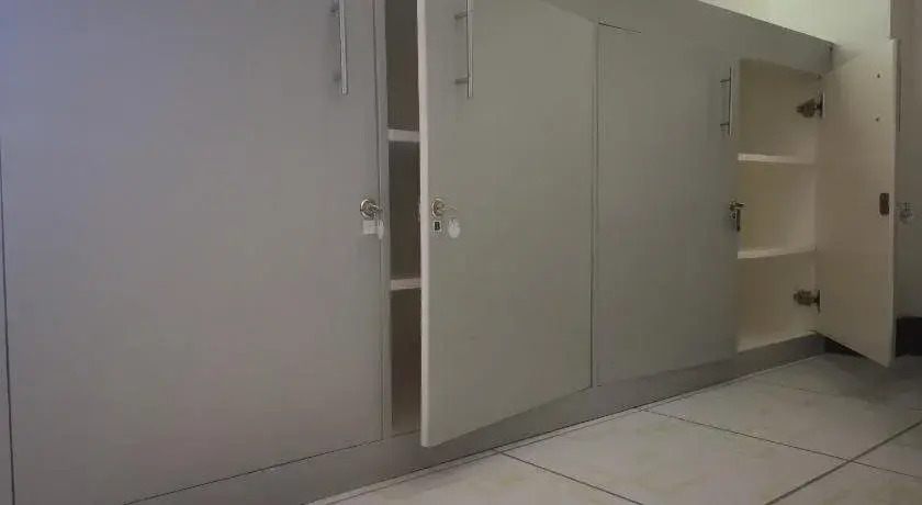 JDL Residences - Hostel