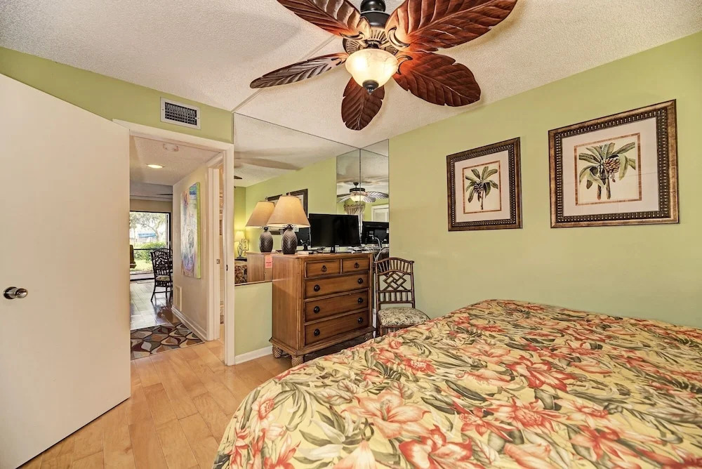 Midnight Cove Ii 213f - Wonderful Vacation Rental! 2 Bedroom Condo