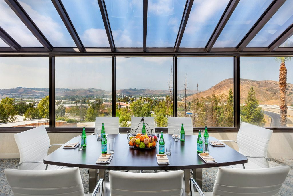 Doubletree By Hilton Pomona