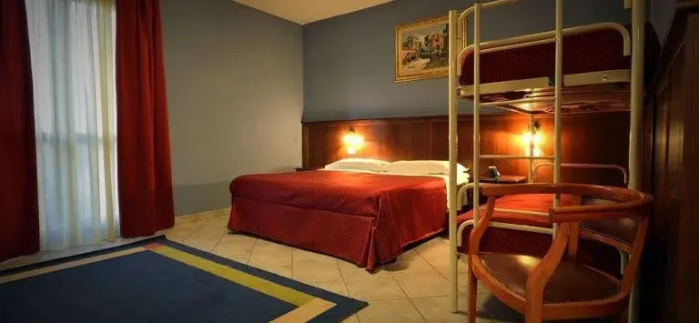 Hotel Oasis