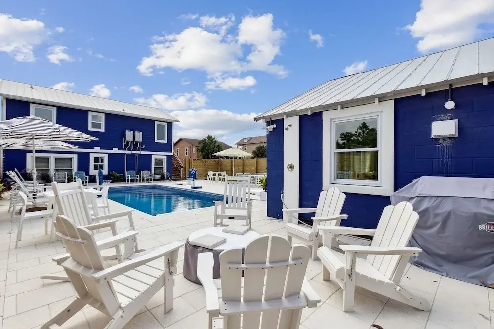 Blueberry Dunes Beach Cottage - Pet Friendly - Pool