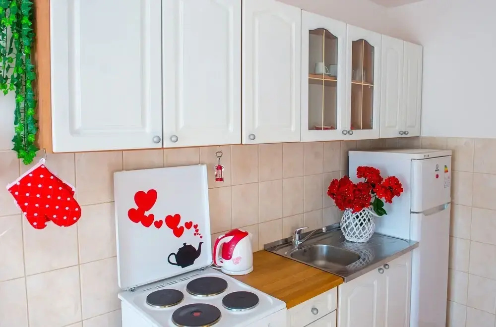 Apartment Red