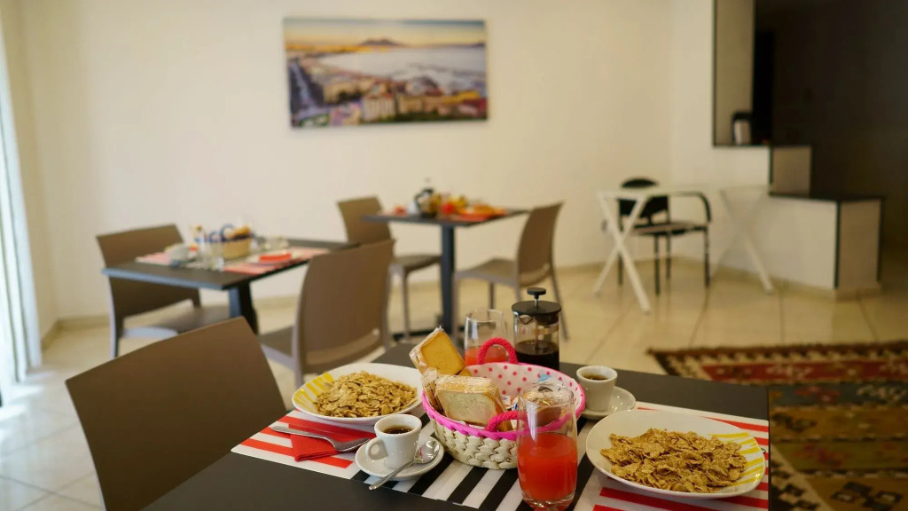 Welcome Inn Napoli Rooms, private bathrooms