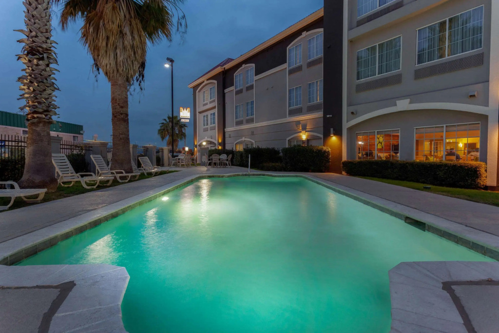La Quinta by Wyndham Seguin