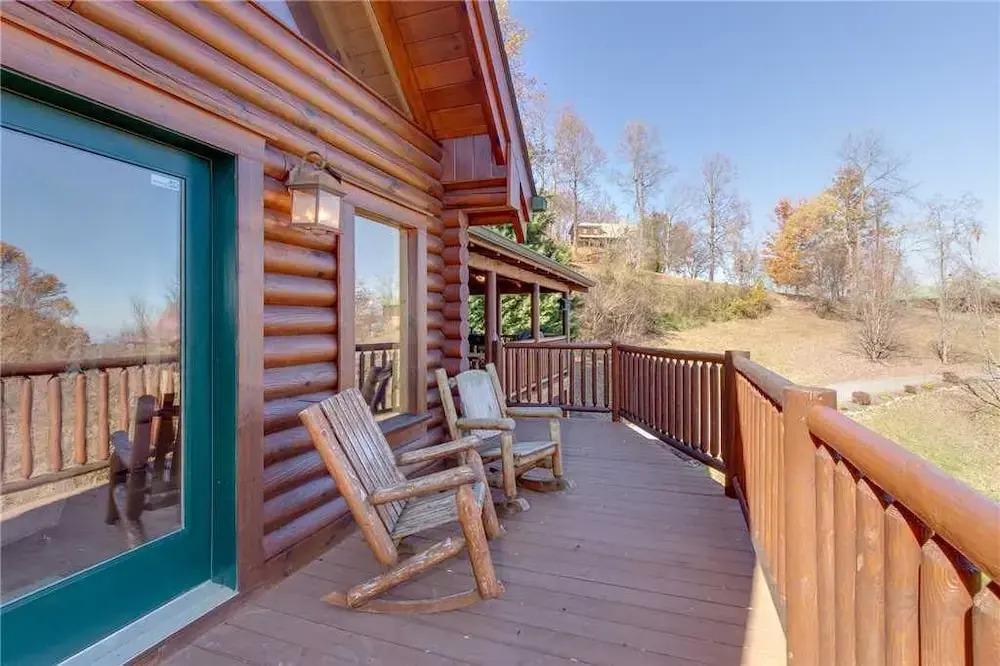 Lookout Lodge - Five Bedroom Cabin