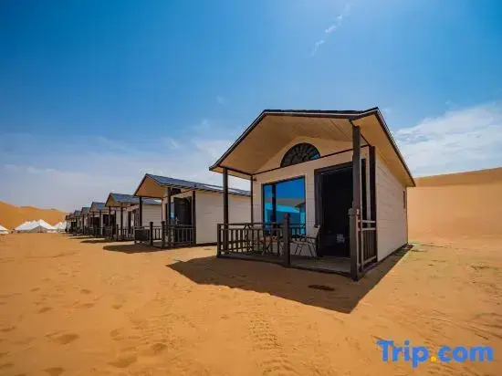 Tengger Desert Seeking Secret Camping Hotel