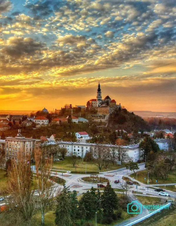 Štýlový apartmán v centre Nitry, parkovanie v cene