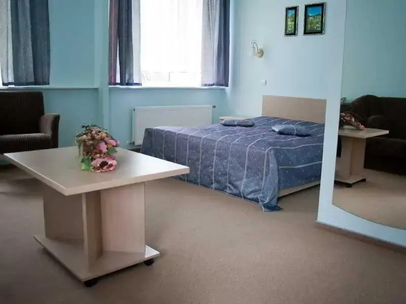 Hotel Marinas Nams