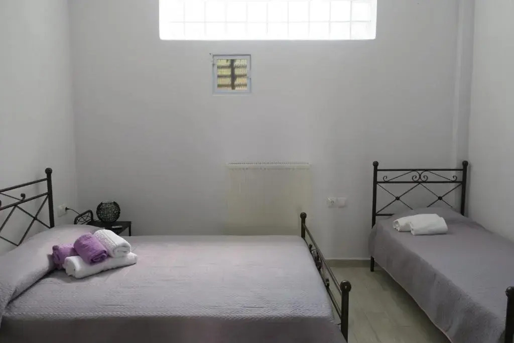 Toula' s Village Apartment